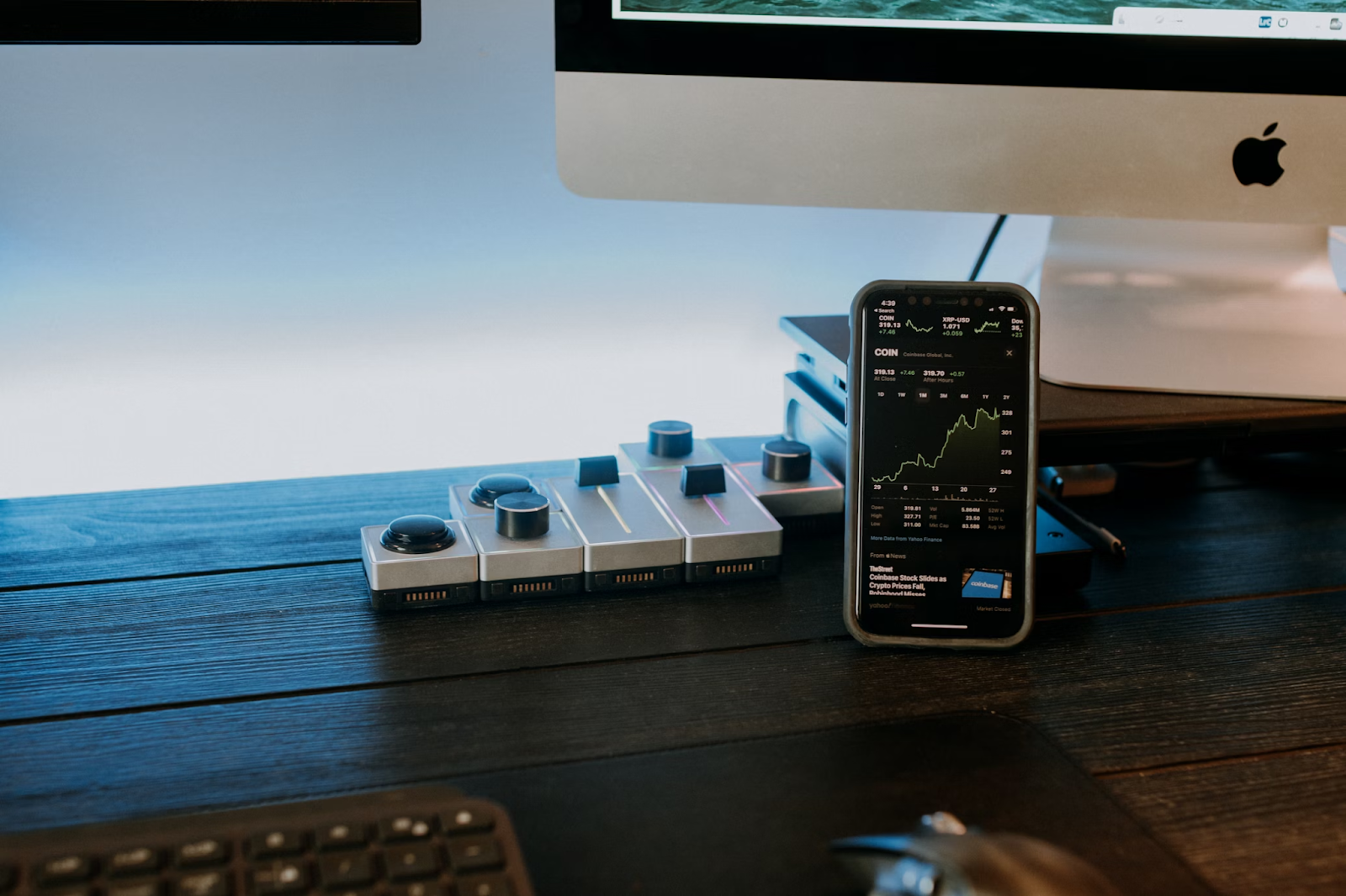 No-VC Strategy and 10,000x Gains: ZKP’s $1.7M Presale Auction Ranks as the Best Crypto to Buy Now 2 ZKP banner